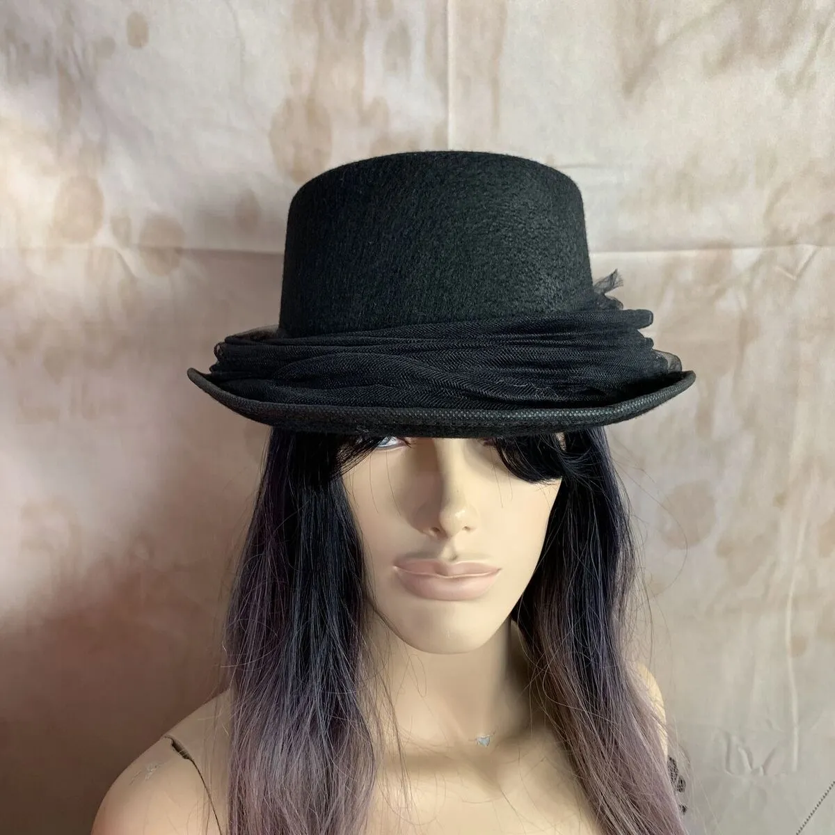 Black Top Hat with Tulle (BB)