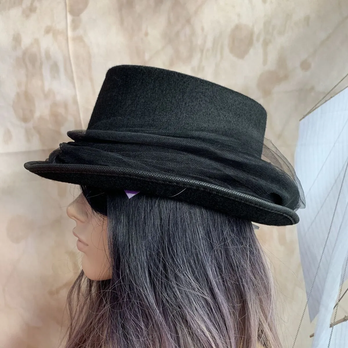 Black Top Hat with Tulle (BB)