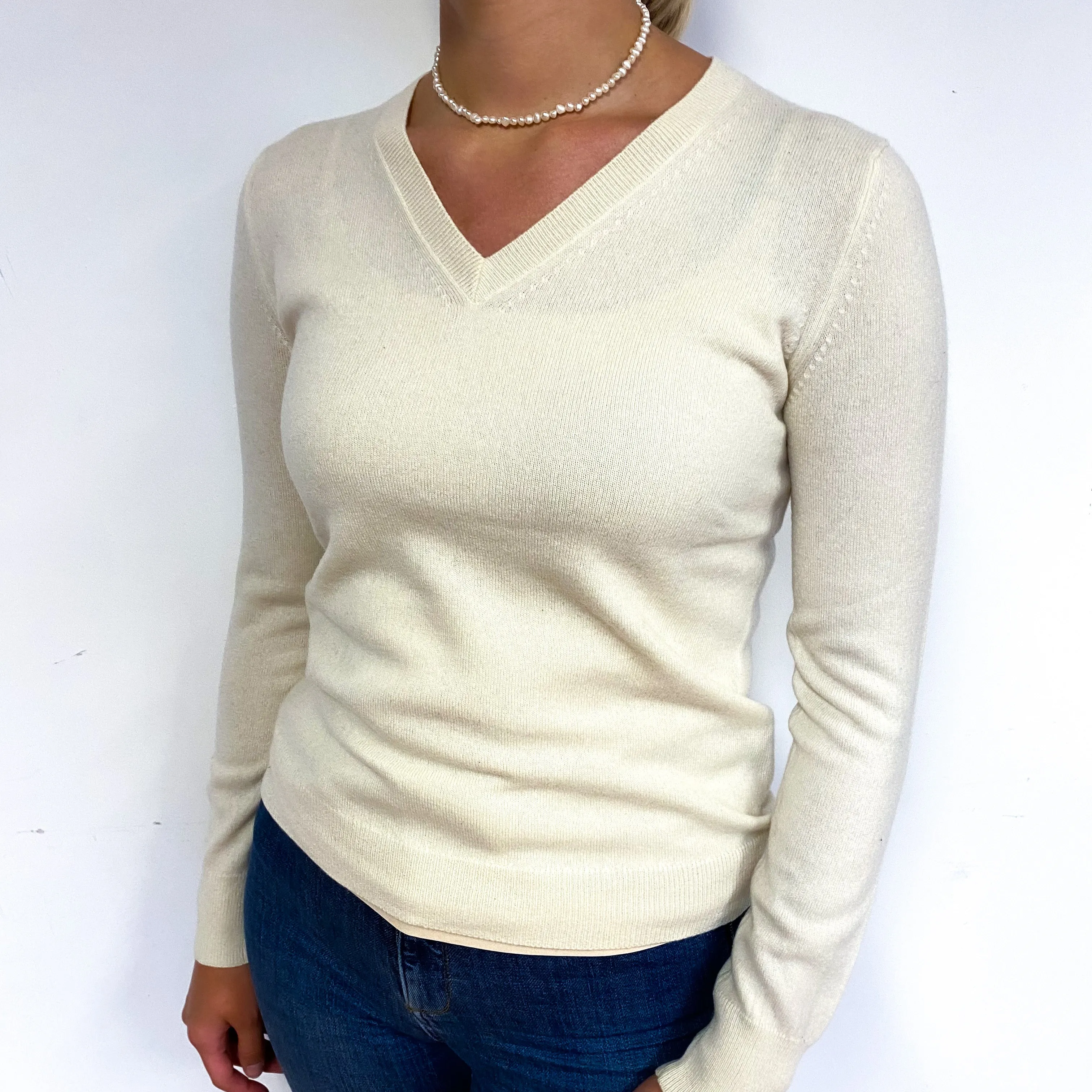 Buttermilk Yellow Cashmere V-Neck Jumper Small