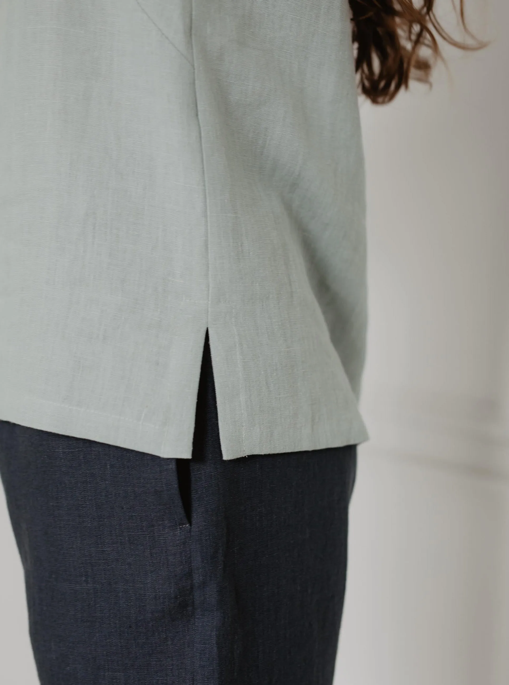 Classical linen top COLETTE - Sage Green