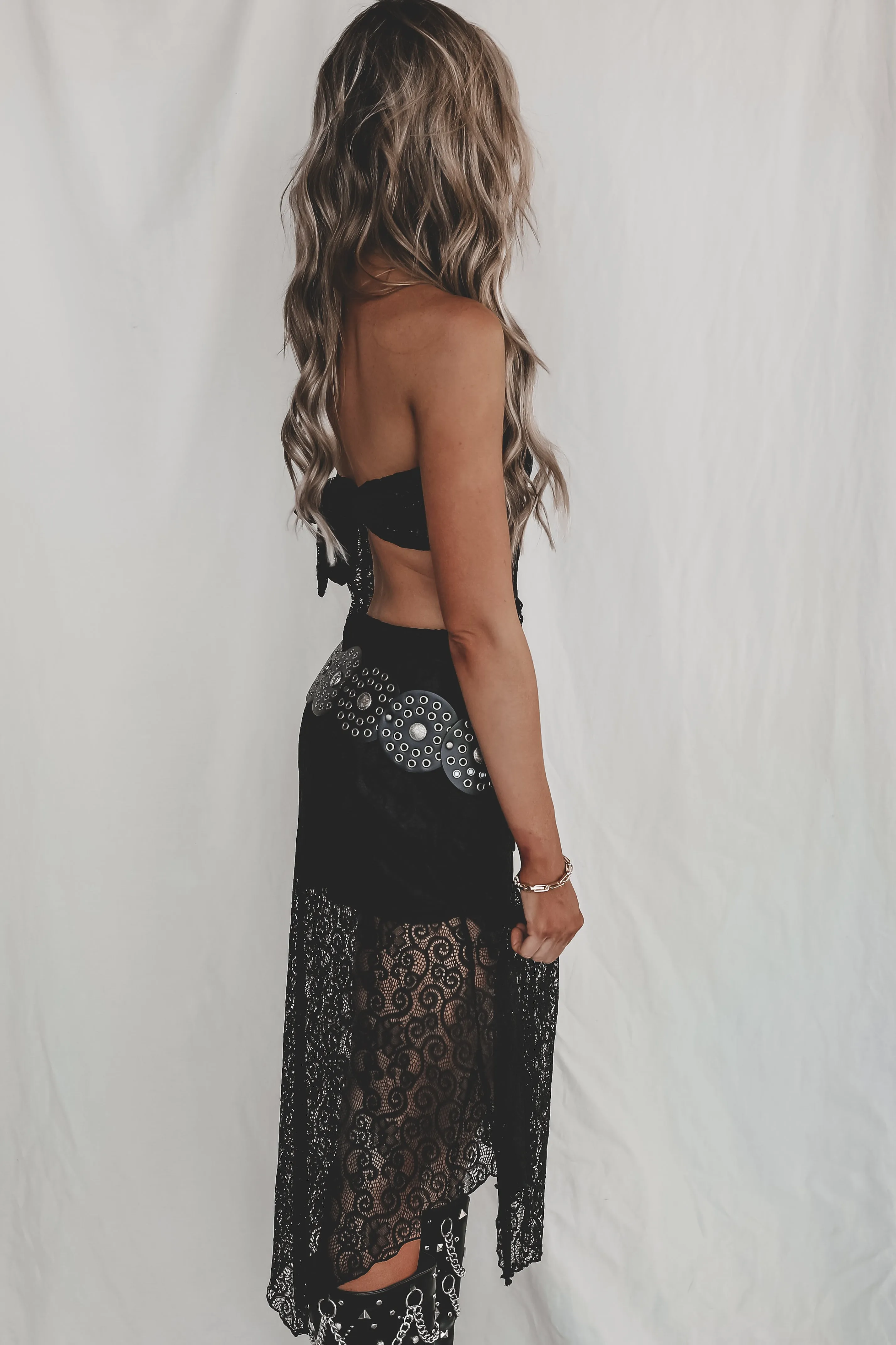 DEAL Dancing Under The Night Sky Black Lace Set