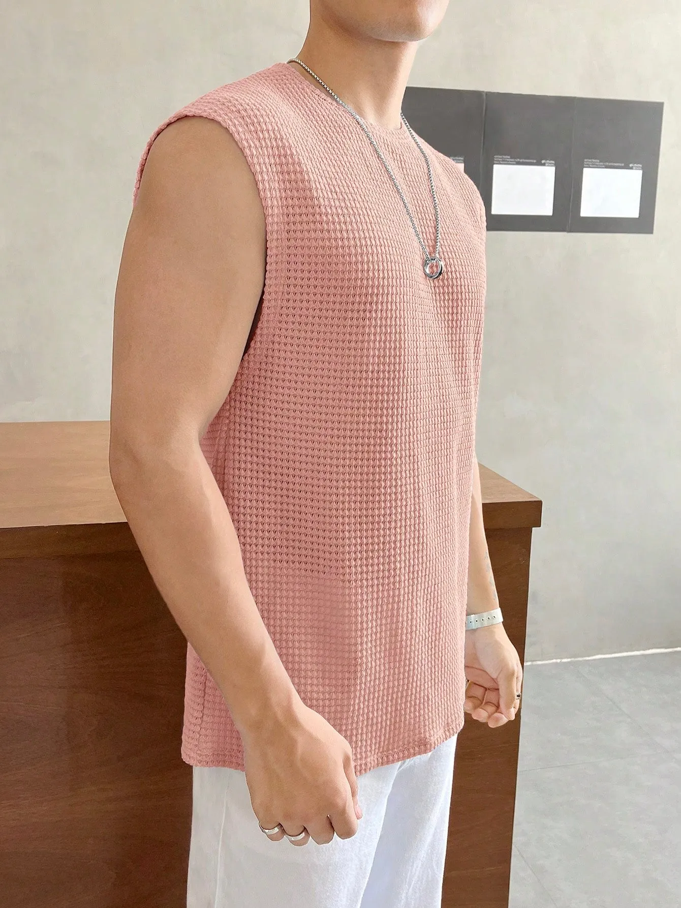 Men's Casual Summer Waffle Knit Loose Tank Top, Round Neck, Cap Sleeve