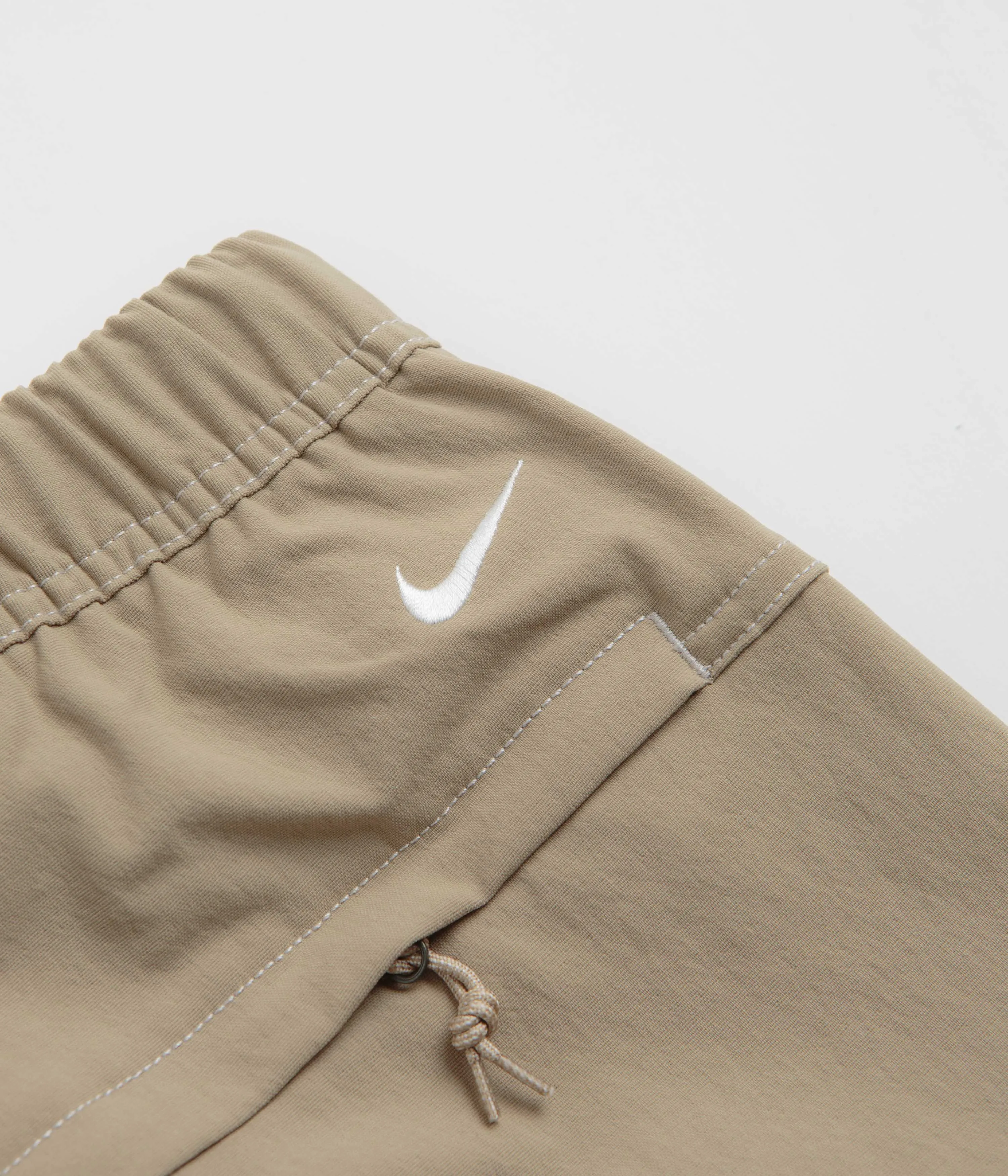 Nike ACG Smith Summit Cargo Pants - Khaki / Light Iron Ore / Summit White