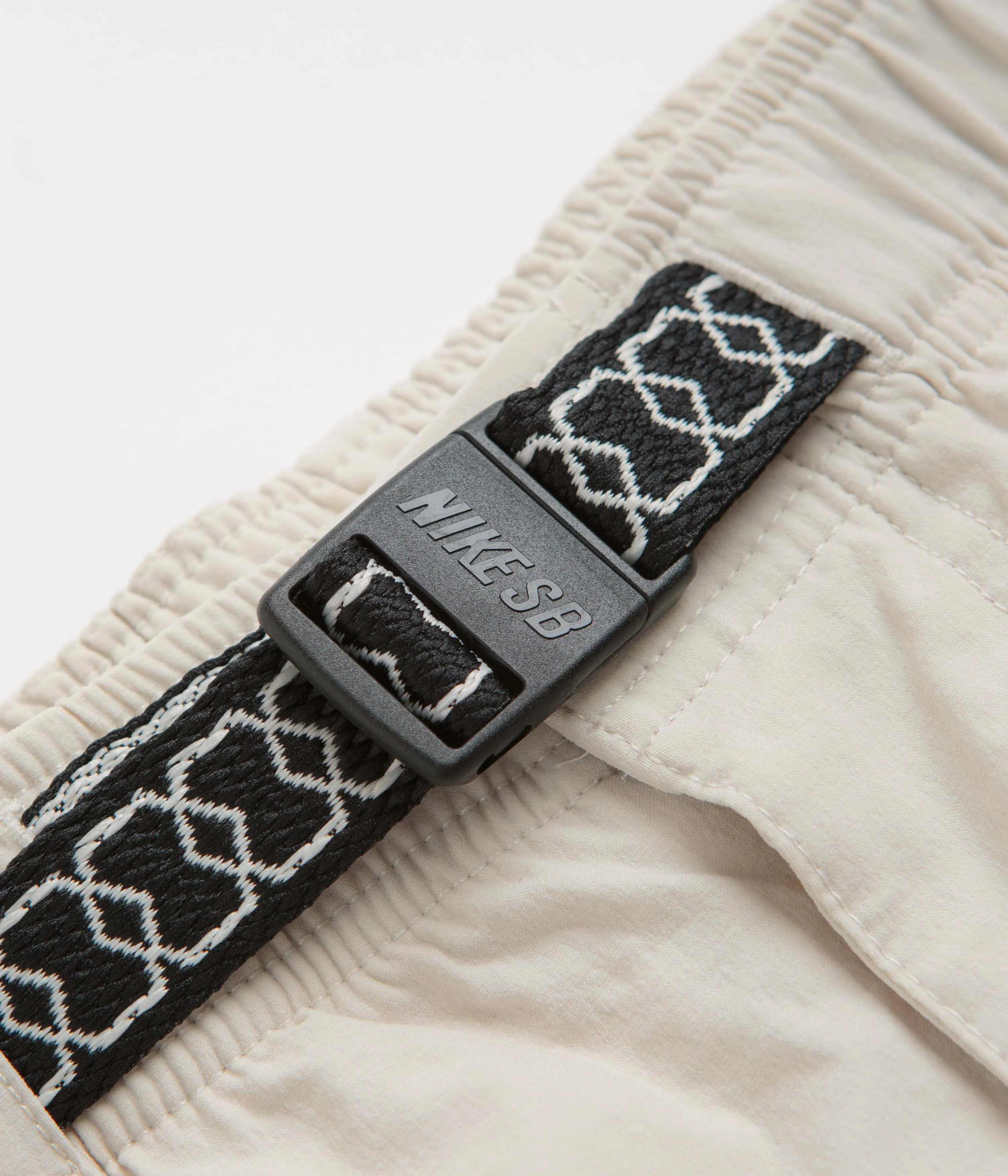 Nike SB Kearny Cargo Pants - Light Orewood Brown / White