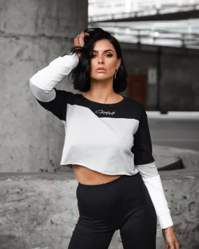 The Signature Cropped Jumper - Grey/White/Black